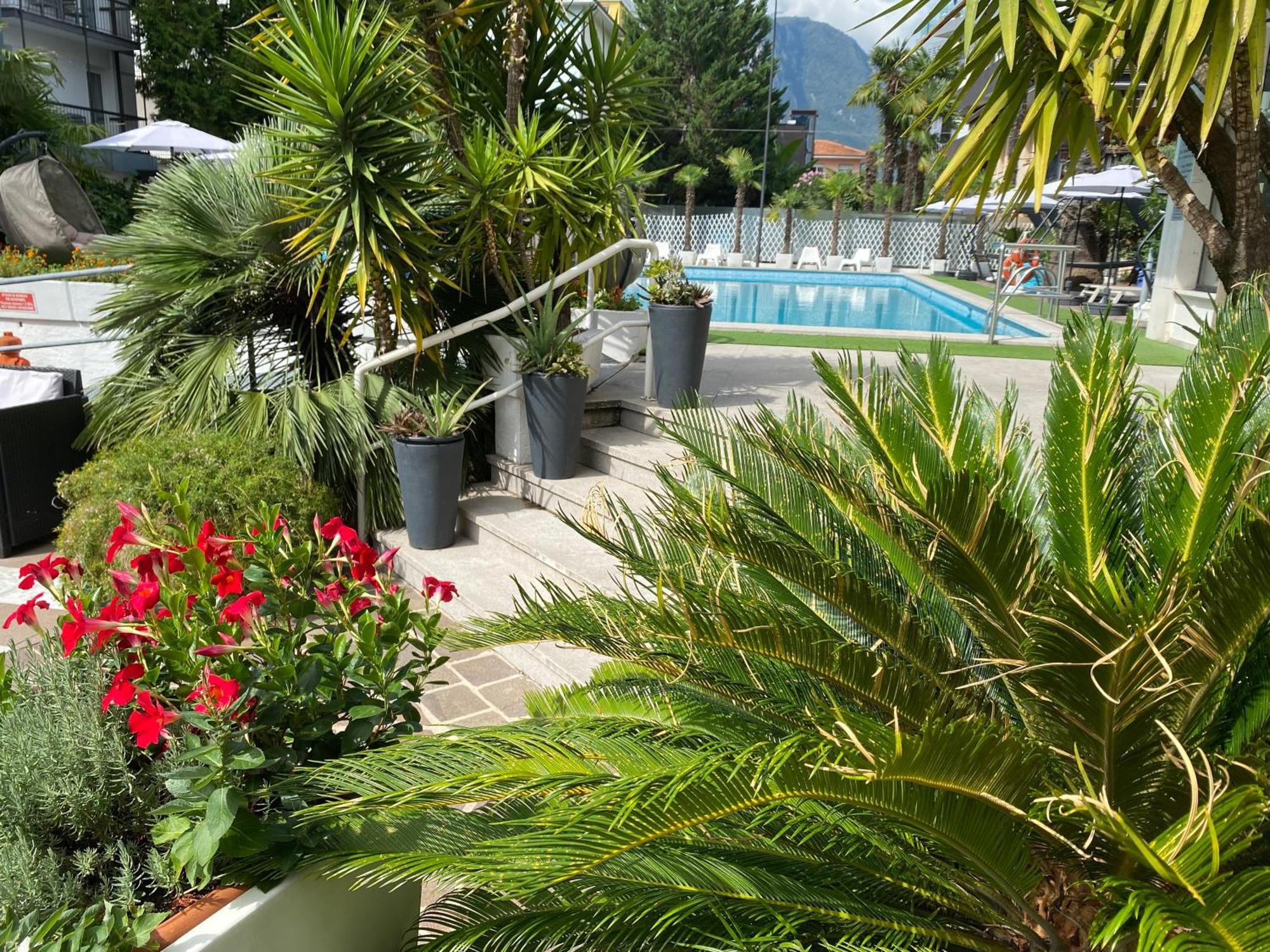 Hotel La Perla Riva del Garda Exterior foto